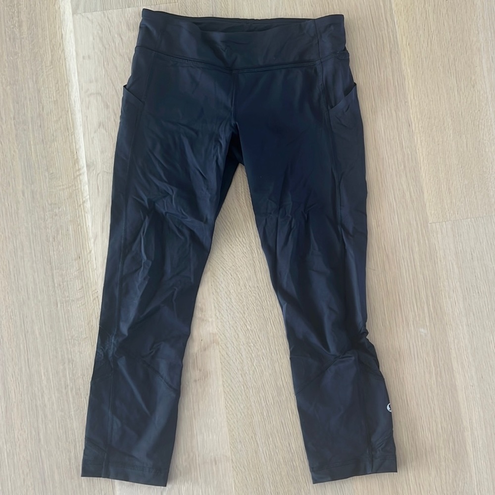 Lululemon black leggings